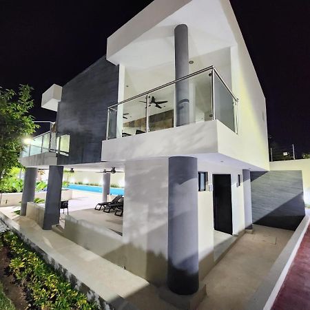 Astoria Gated Condos Cancún Exteriér fotografie